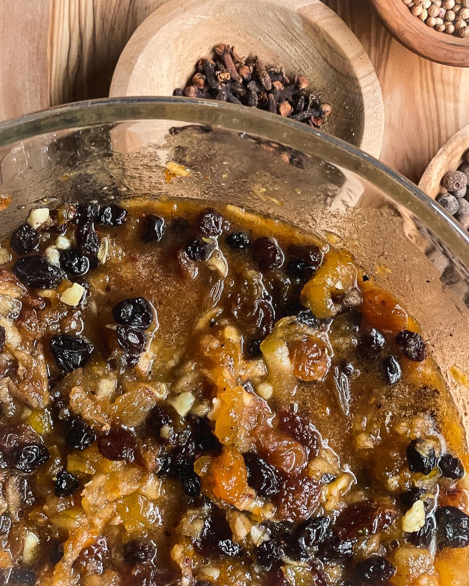Mincemeat with apricots and oranges ready to be put into jars.